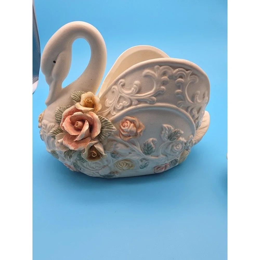 Vintage White Swan Planter Catch All And Trinket Dish Heart Floral Decor 3D